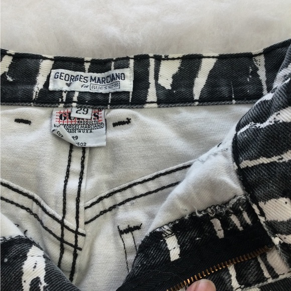 Vintage Guess Jeans Skirt MADE IN USA Georges Marciano - Picture 5 of 9